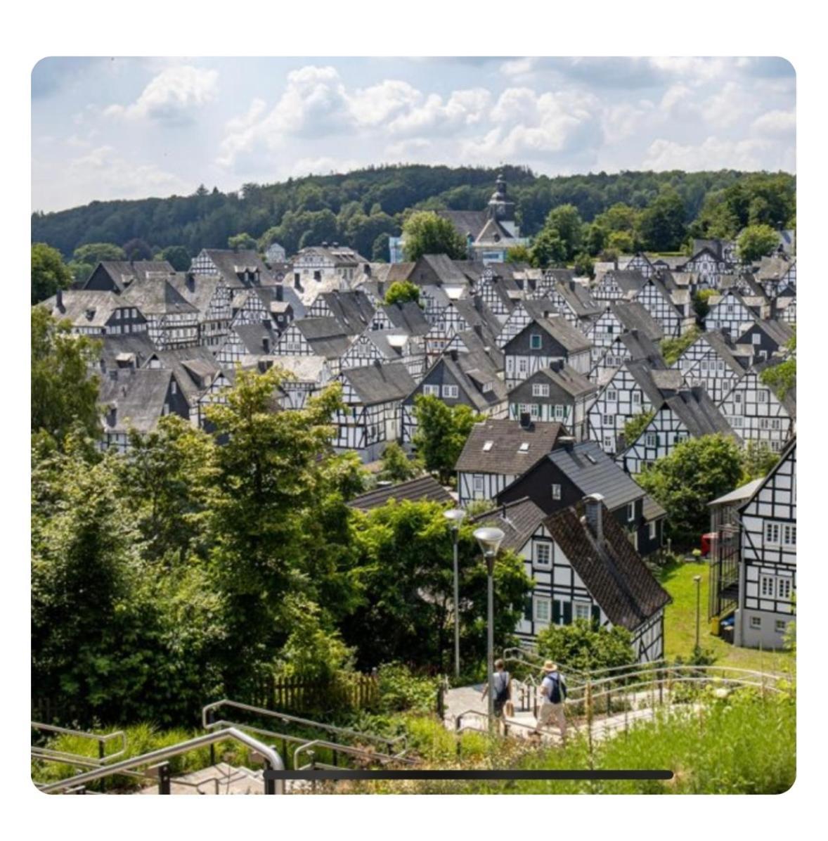 Ferienwohnung " Zum Flecker Haeuschen" In Der Altstadt Freudenberg فرويدينبيرغ المظهر الخارجي الصورة